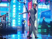 オープニング収録時のAKIRA。