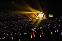 「ももいろクローバーZ JAPAN TOUR 2013 "GOUNN"」の様子。