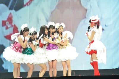 Twinkle5と百田夏菜子。