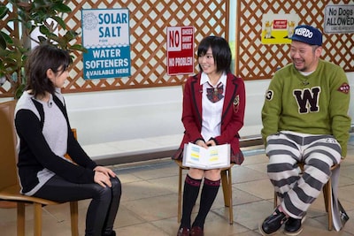 「M-姉's アップデート」のコーナーに出演した家入レオ。