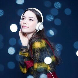 安田レイ、「Let It Snow」に込めた“Loveの意味”