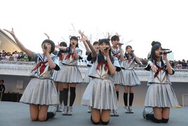 エビ中、秋晴れの豊洲でフリーライブ「SSAで、倍返しだ」