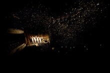 「赤い公園ワンマンツアー2013『いざ、公園デビュー～トトトツーツーツートトト～』」東京キネマ倶楽部公演の様子。（撮影：福本和洋）