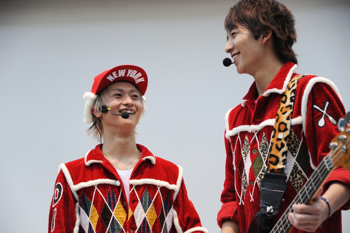 左からTo-i、RYUJI。