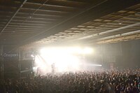 NAMBA69のライブの模様（Photo by Teppei）