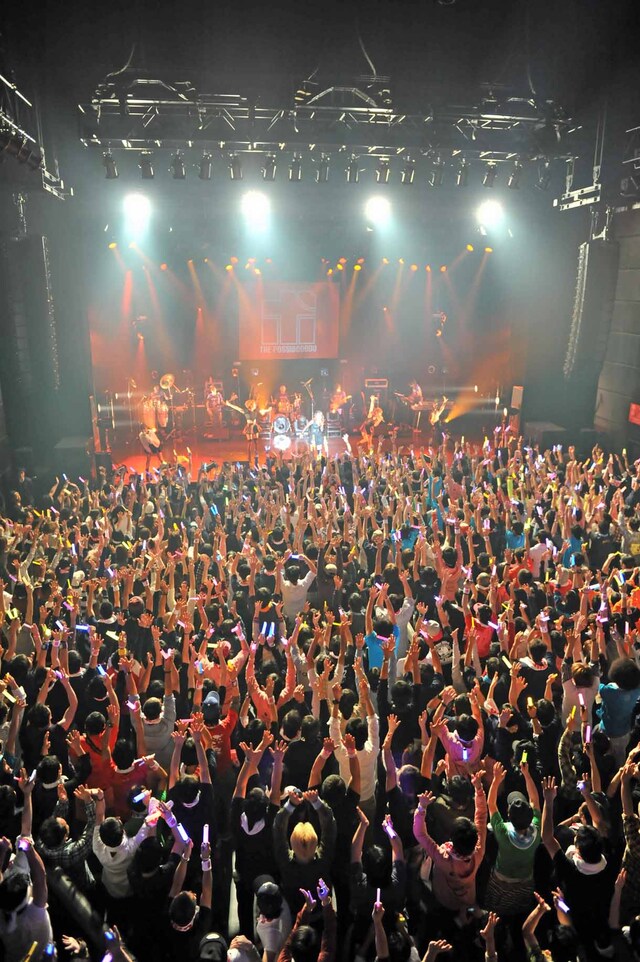 「THE ポッシボー単独ライブ2013秋 ～Doする？？？？？～」の様子。