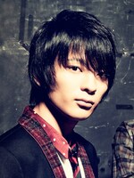 斎藤宏介（UNISON SQUARE GARDEN）