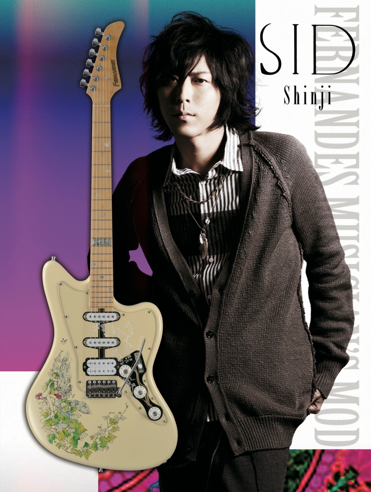 Shinjiとシグネチャーモデルギター「DECADE-CUSTOM LESHY」。