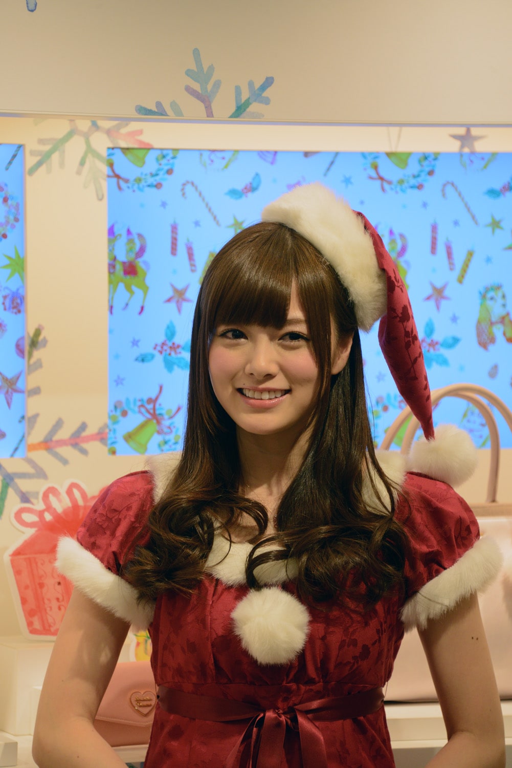 白石麻衣 - 乃木坂46白石麻衣、サマンサミューズとして表参道を彩る