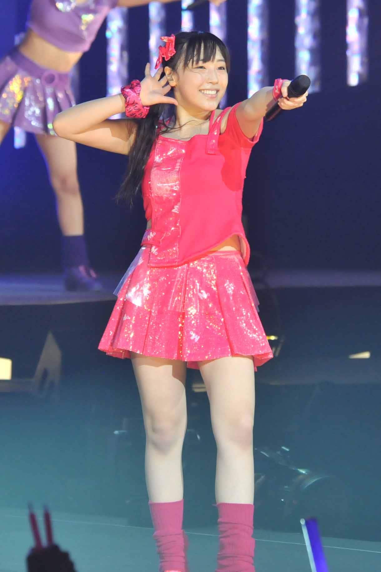 譜久村聖 - モー娘。熱狂の武道館ファイナルで道重「後輩が頼もしい