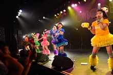 チームしゃちほこ「愛の地球祭」購入者特典イベントの様子。