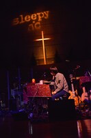 sleepy.ac「sleepy.ac tour」キリスト品川教会グローリア・チャペル公演の様子。（撮影：古渓一道）