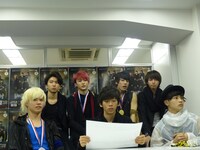 超特急のUstream配信中の様子。