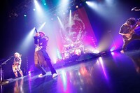 ムック「MUCC 2DAYS CIRCUIT 2013 "Hypnos & Thanatos"」新木場STUDIO COAST公演の様子。（撮影：石井亜希）