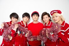 前山田健一を囲むDISH//。