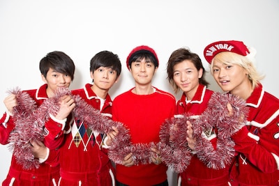 前山田健一を囲むDISH//。