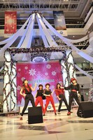 Juice=Juice「イジワルしないで 抱きしめてよ / 初めてを経験中」発売記念イベントの様子。