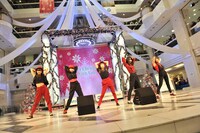 Juice=Juice「イジワルしないで 抱きしめてよ / 初めてを経験中」発売記念イベントの様子。