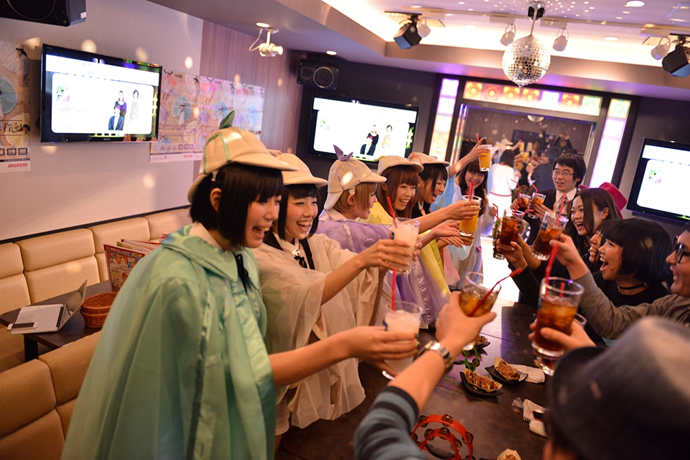 でんぱ組.inc「W.W.D II 初回限定ナゾカラ盤 発売記念キャンペーン」カラオケイベントの様子。