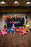 チームしゃちほこ4人でのパフォーマンス。