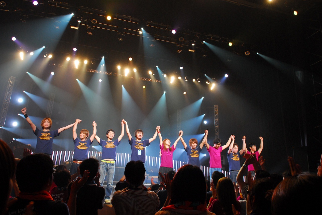 aiko「Love Like Pop vol.16 ～15th Anniversary～」東京・NHKホール、7月20日公演の様子。