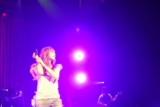 aiko「Love Like Pop vol.16 ～15th Anniversary～」東京・NHKホール、7月20日公演の様子。