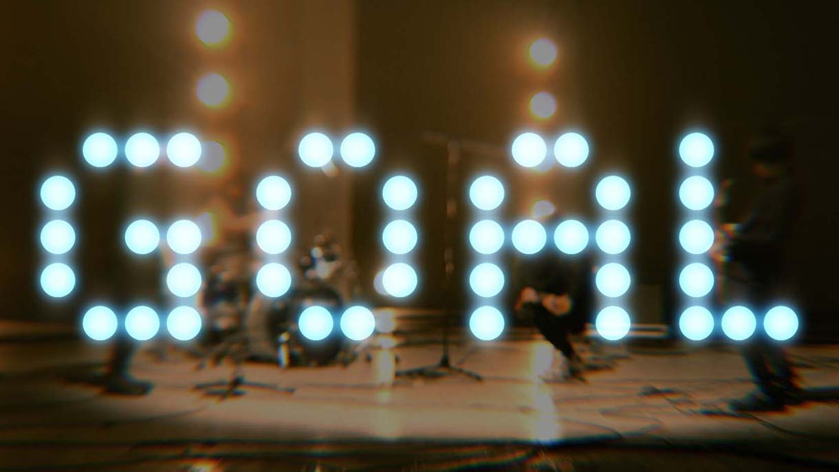 [Champagne]「Run Away」PVのワンシーン。