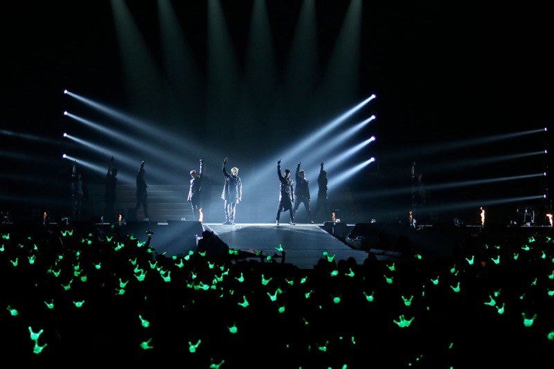 B.A.P「B.A.P 1st Japan Tour : WARRIOR Begins」国立代々木競技場第一体育館公演の様子。（Photo by Ogata Takao,Kwon jjeary）