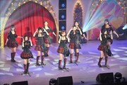 「アイドリング!!! 13th LIVE 史上最大！25人の大作戦グ!!! 晴れ、時々神」昼公演の様子。