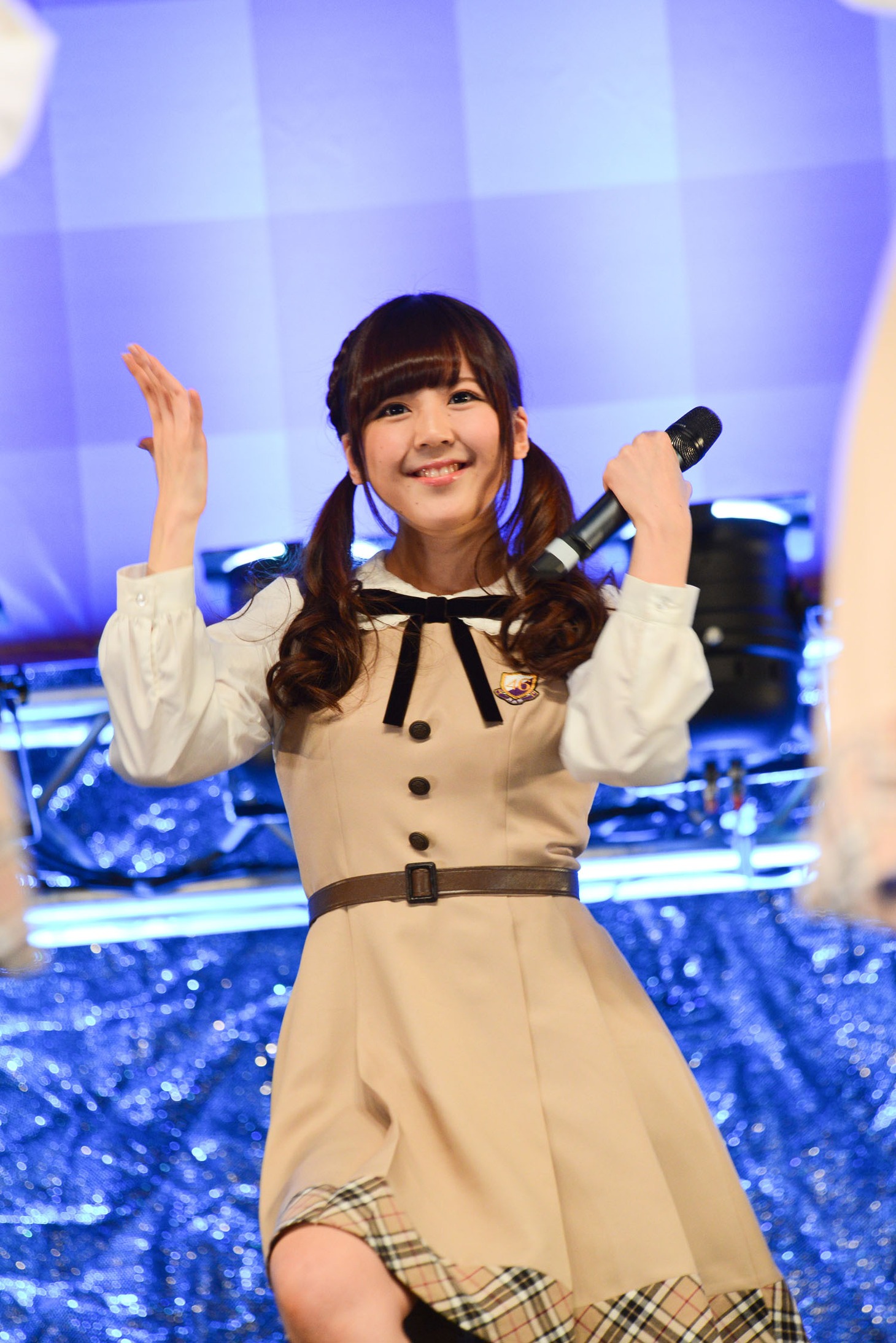 大和里菜