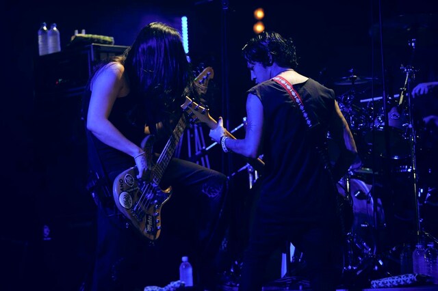 左からKenKenとKj。（Photo by Kentaro Kambe）