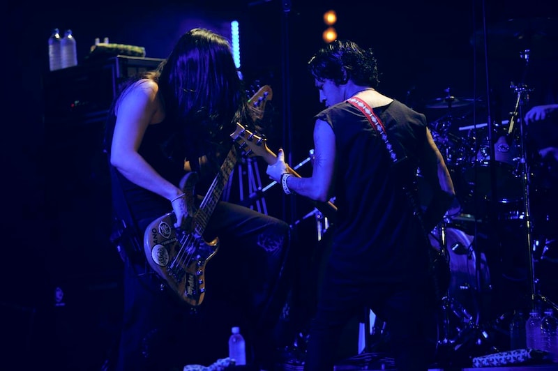 左からKenKenとKj。(Photo by Kentaro Kambe)