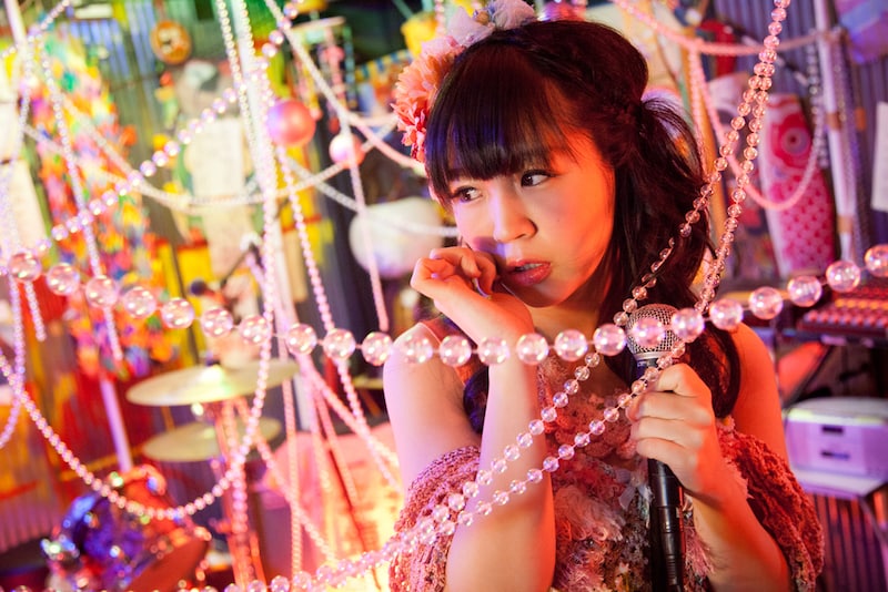 大森靖子「ミッドナイト清純異性交遊」ビデオクリップより、大森靖子。