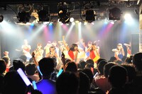 LinQ「LinQ ちかっぱ全国ツアー2013」名古屋公演の様子。