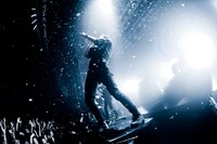 Crossfaith「APOCALYZE WORLD TOUR 2013 : JAPAN FINAL SERIES」東京・TSUTAYA O-EAST公演の様子。（Photo by kohi photography）