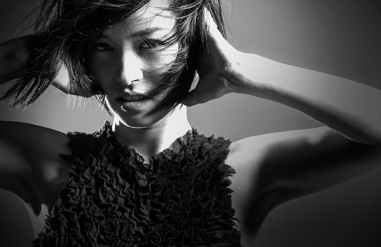 滴草由実 - 滴草由実、新作「A woman