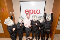 Epic Recordsを訪問したMAN WITH A MISSION。
