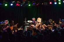 MAN WITH A MISSIONアメリカ公演の様子。