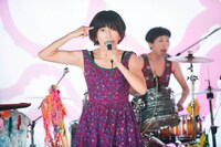 Kiiiiiii「Big Mountain Music Festival 5」出演時の様子。（撮影：後藤武浩）