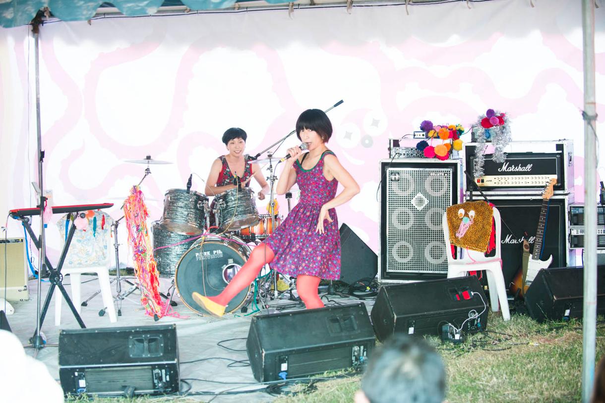 Kiiiiiii「Big Mountain Music Festival 5」出演時の様子。（撮影：後藤武浩）