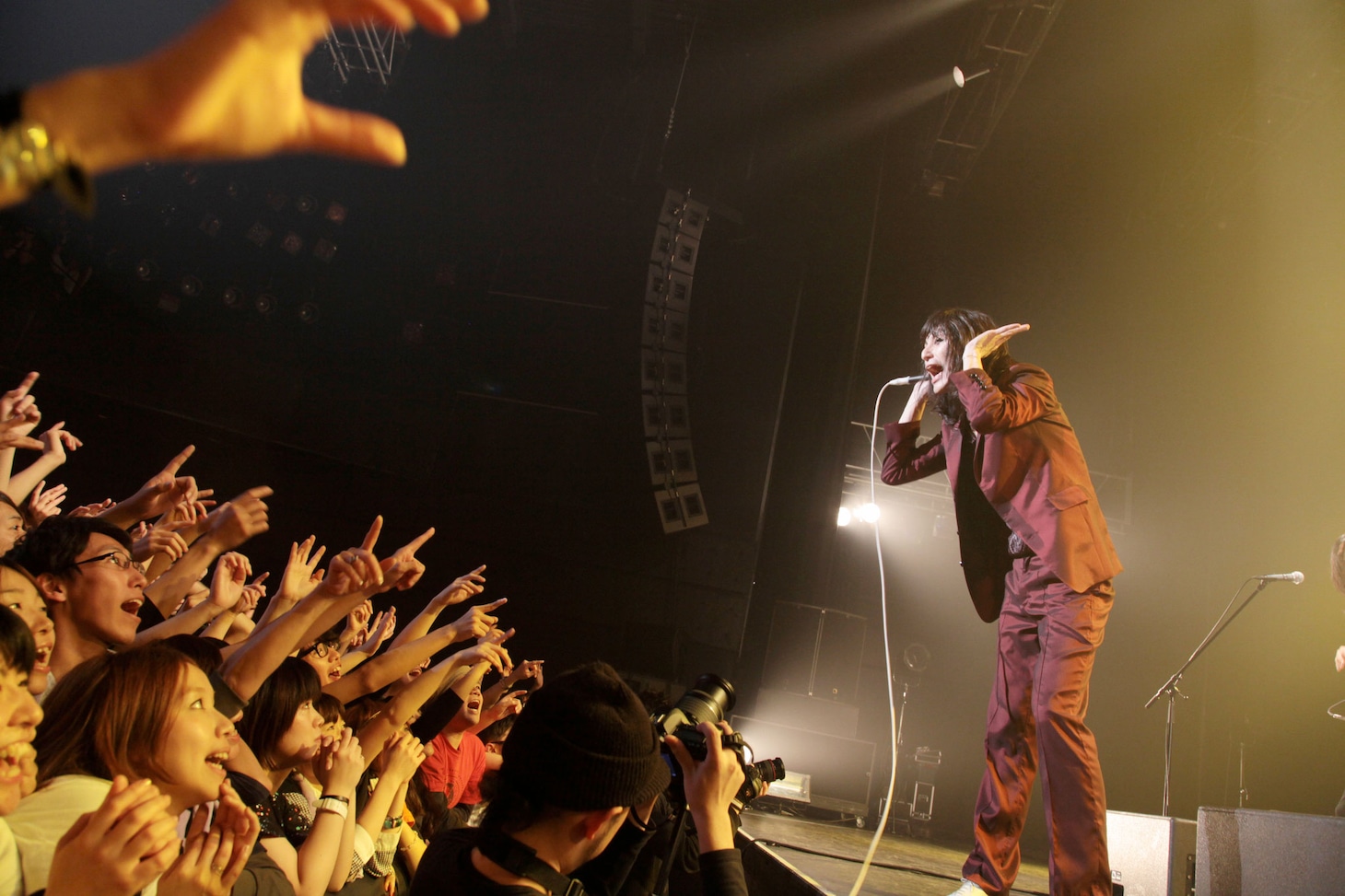 ドレスコーズ「More Pricks Than Kicks TOUR」東京・SHIBUYA-AX公演の様子。（撮影：松本時代）
