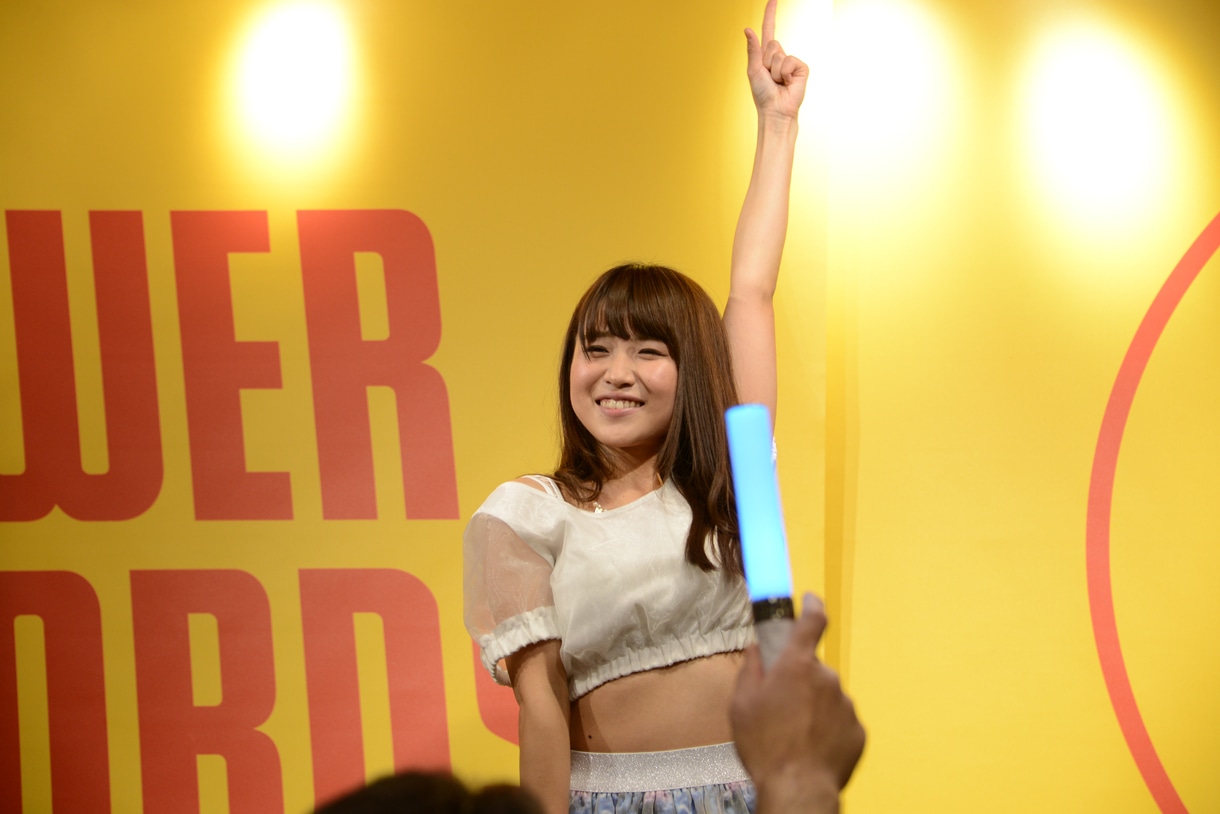 河野マリナ「First Touch」発売記念イベントの様子。