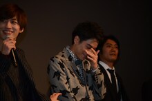 大原櫻子の涙にもらい泣きする浅香航大。