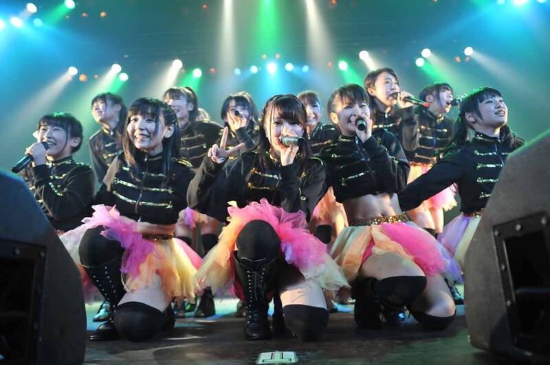 LinQ「LinQ ちかっぱ全国ツアー2013」ライブの様子。