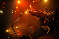 eastern youth「極東最前線 / 巡業TOUR 2013」最終公演の様子。（撮影：菊池茂夫）