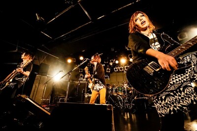 「華麗なる激情 Vol.7」東京公演に出演したSRASH NOTES GARDEN。（撮影：釘野孝宏、伊坂謙）