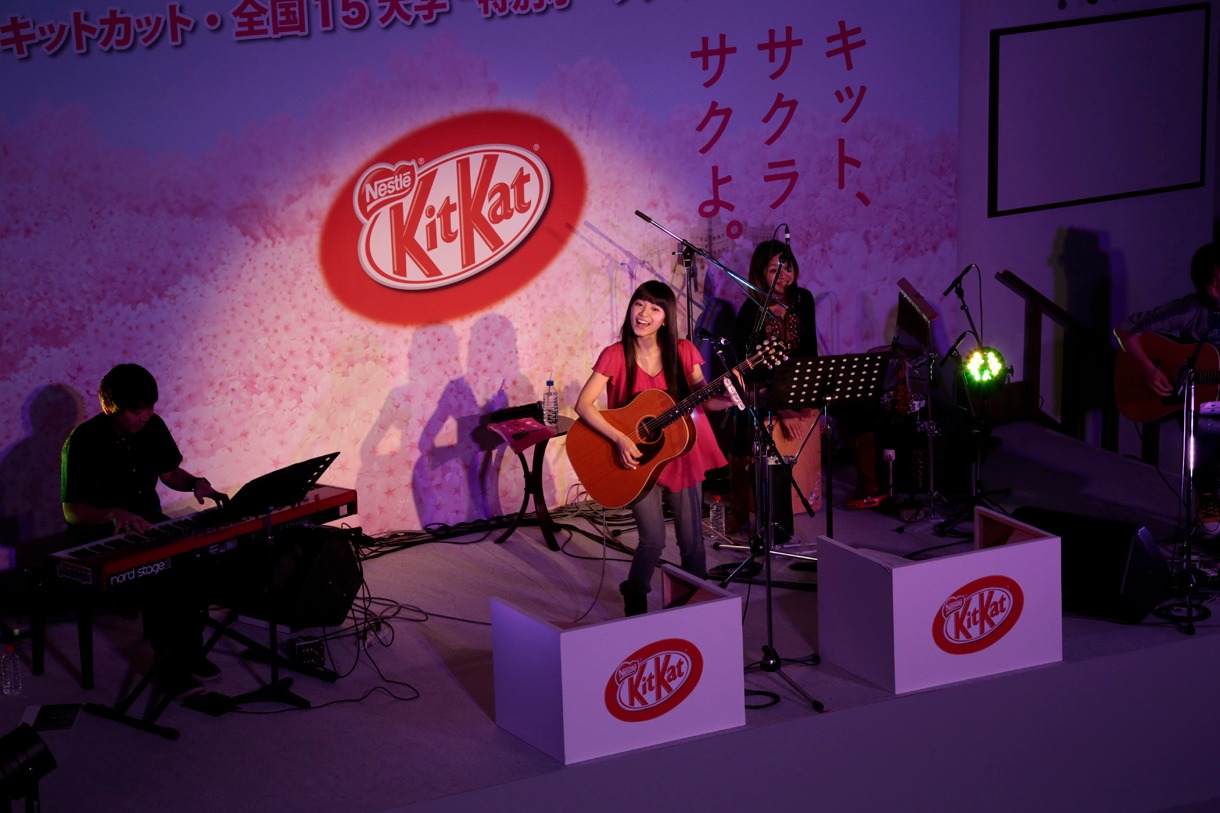 miwa「サクラサク“特別オープンキャンパス”」の様子。