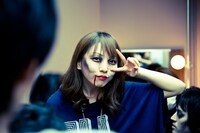 ライブ前の楽屋の様子。（撮影：江森丈晃＜tone twilight＞）