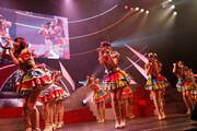 「賛成カワイイ！」を歌うSKE48。 (C)AKS