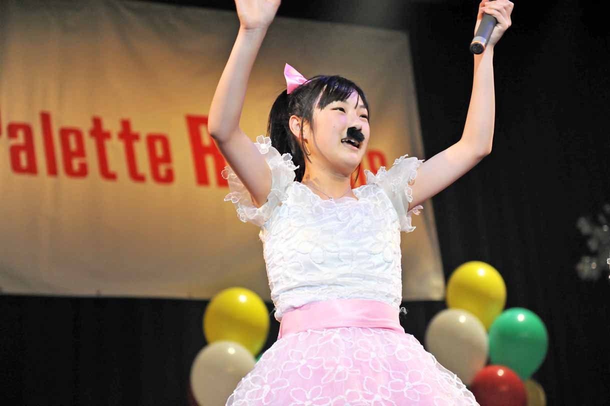 上野天音扮する天太郎。